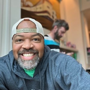 Meet your Posher, Elton